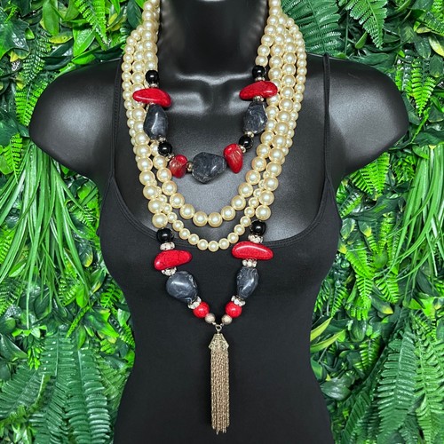 Statement necklace - statement,