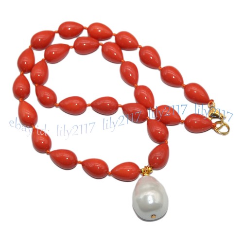 Collana con ciondolo - , a